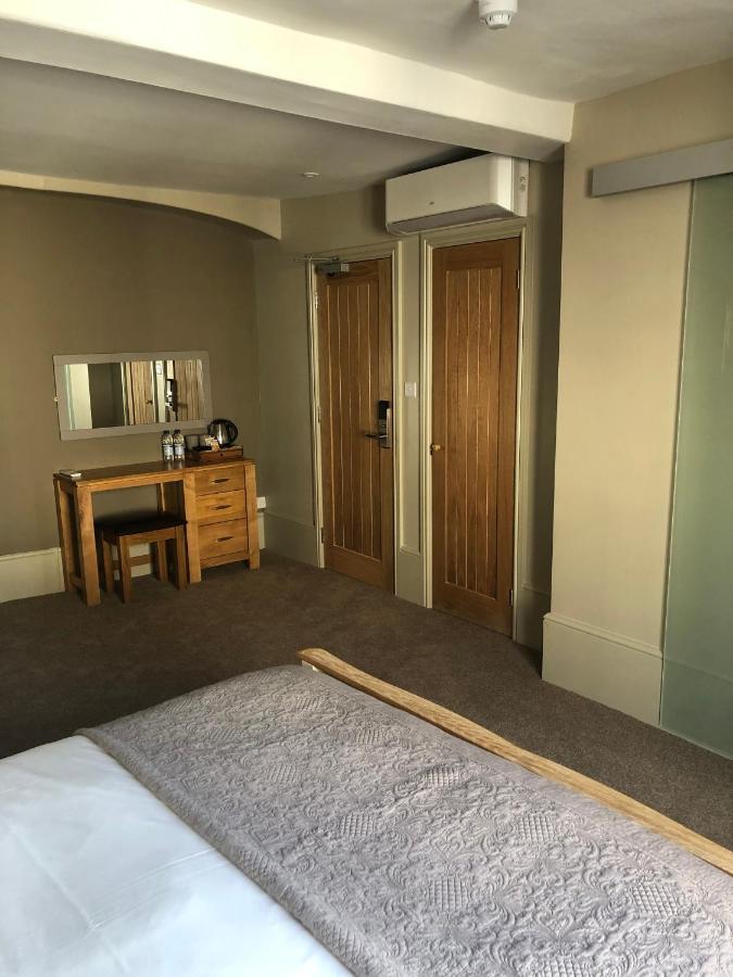 The Peppermill Town House Hotel & Restaurant Devizes Exterior foto