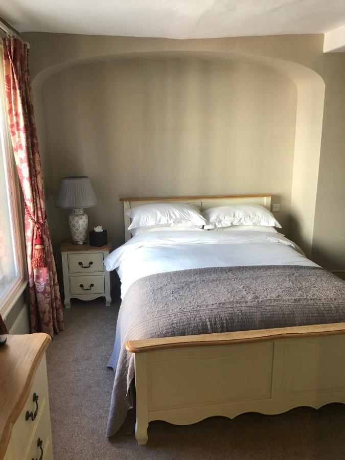 The Peppermill Town House Hotel & Restaurant Devizes Exterior foto