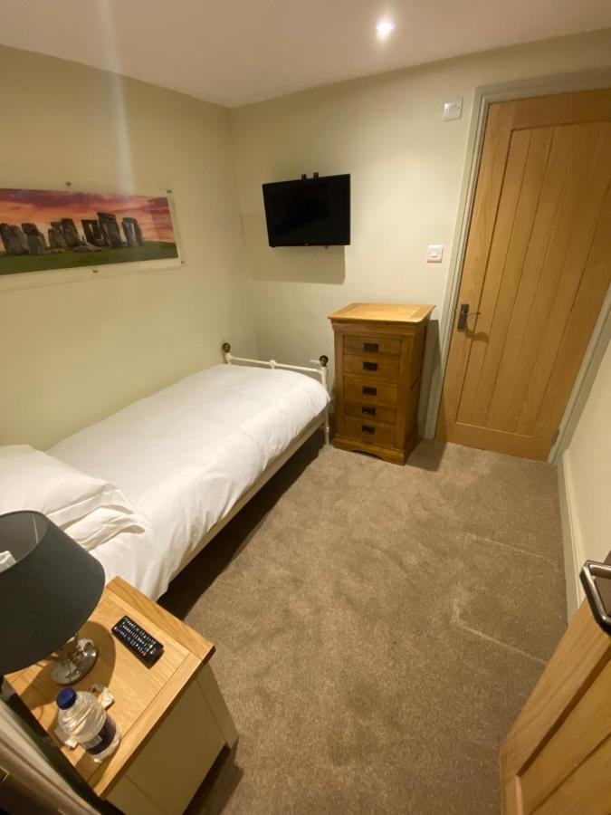 The Peppermill Town House Hotel & Restaurant Devizes Exterior foto