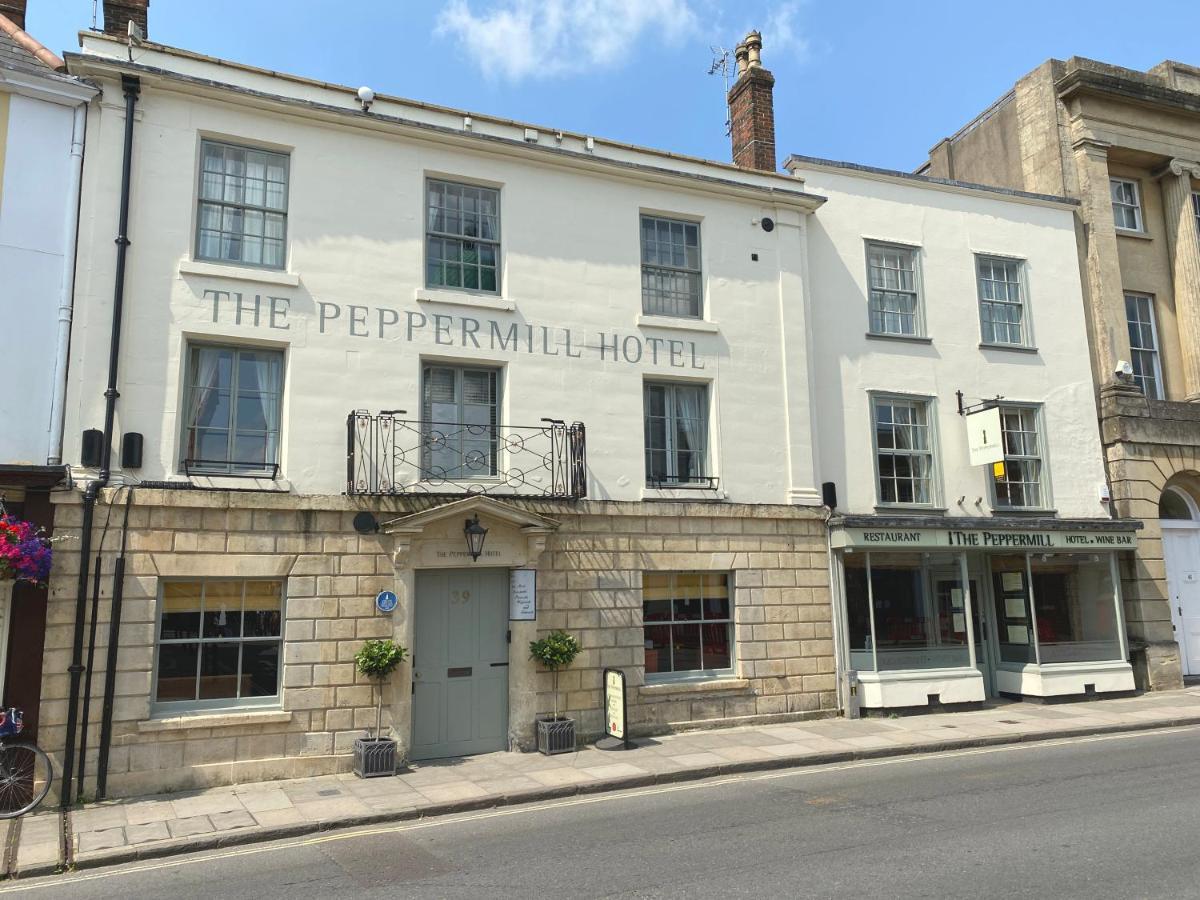 The Peppermill Town House Hotel & Restaurant Devizes Exterior foto