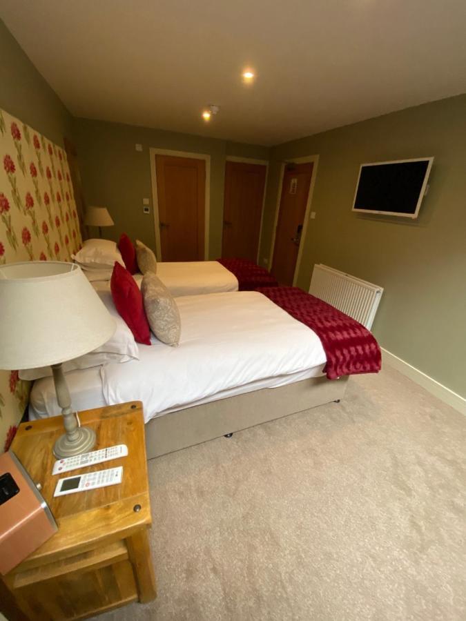 The Peppermill Town House Hotel & Restaurant Devizes Exterior foto