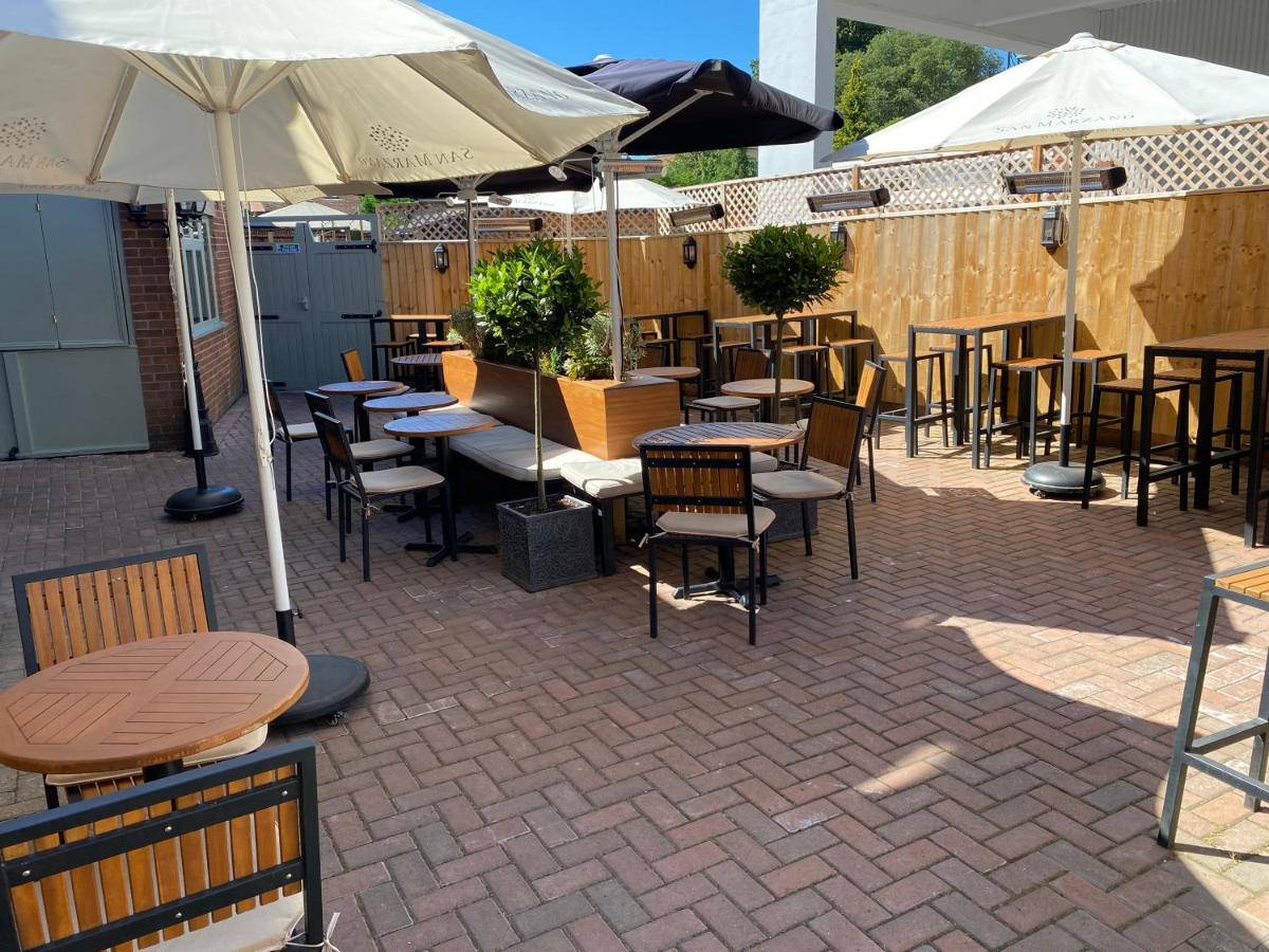 The Peppermill Town House Hotel & Restaurant Devizes Exterior foto